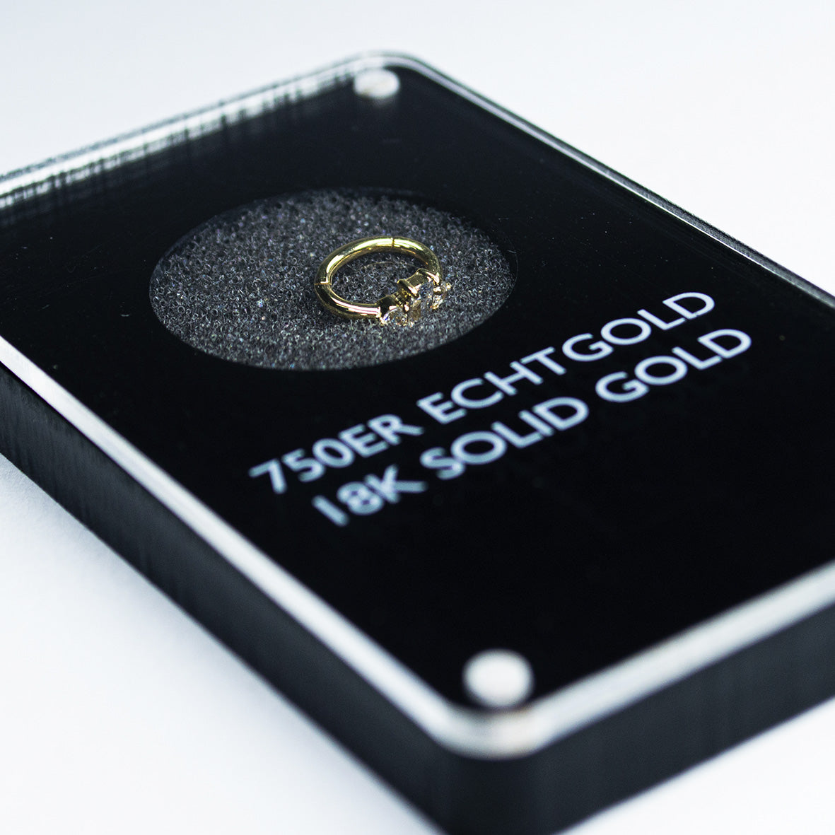 SOULFLOWER | Clicker 18k Oro Solido (750 Echt Gold) | Clicker Ovalado Zirconia