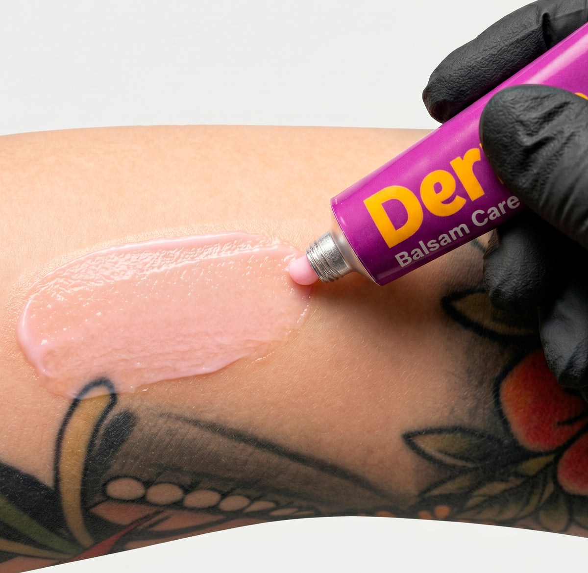 COMBO | DERMACAIN + SMOOTH BREEZE | KIT ANESTÉSICO PARA TATUAJE